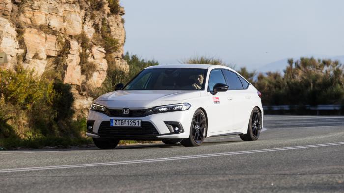 Honda Civic e:HEV: Υβριδικό και σπορτίφ με 184 ίππους 